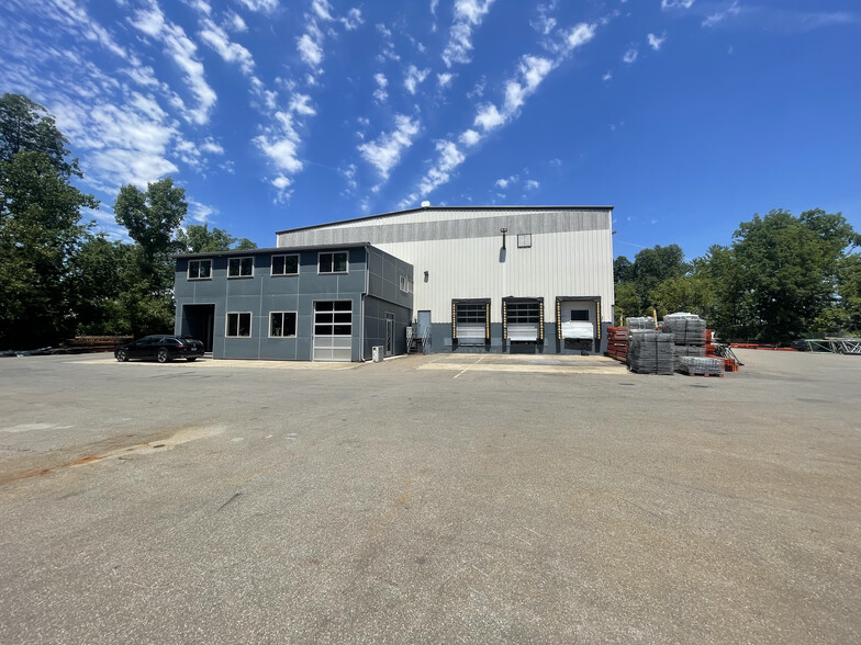 Primary Photo Of 34 Salerno Dr, Ghent Warehouse For Lease