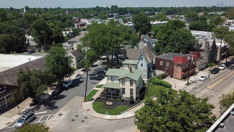 More Photos Of 41 Ellis St, Haddonfield Storefront Retail Office For Sale