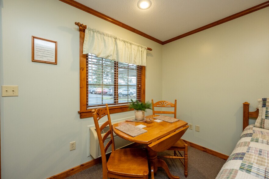 More Photos Of 17848 Garrett Hwy, Oakland Apartments For Sale