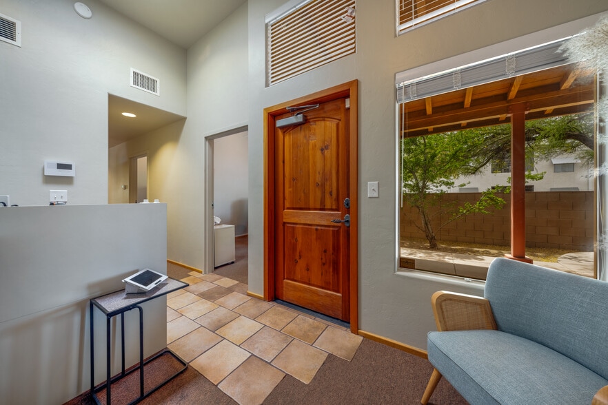 More Photos Of 3838 E Fort Lowell Rd, Tucson Medical For Sale