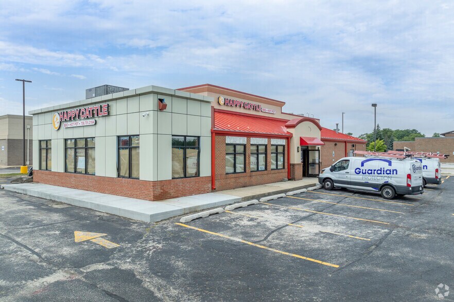 Primary Photo Of 7876 S Harlem Ave, Bridgeview Restaurant For Sale