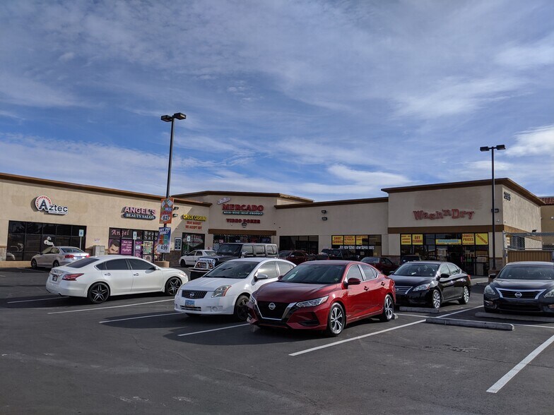 More Photos Of 2885 E Charleston Blvd, Las Vegas Freestanding For Lease