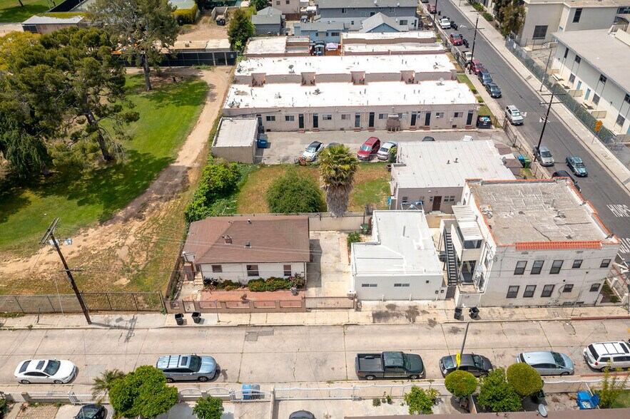 More Photos Of 8715 Regina Ct, Los Angeles Apartments For Sale