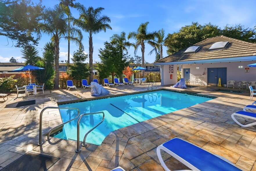 More Photos Of 600 Riverside Ave, Santa Cruz Hotel For Sale