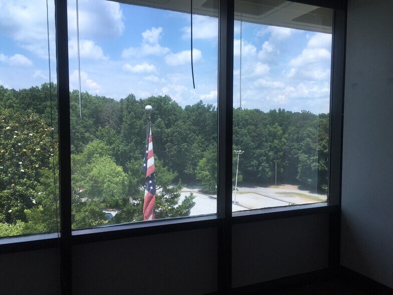 More Photos Of 3951 Snapfinger Pky, Decatur Office For Lease