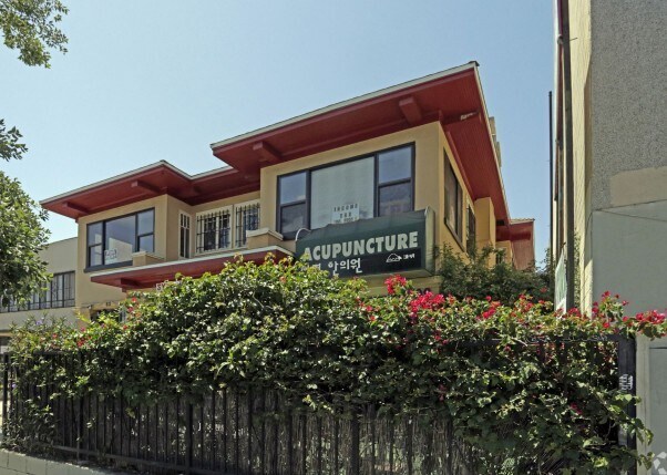 More Photos Of 809-811 S Vermont Ave, Los Angeles General Retail For Sale