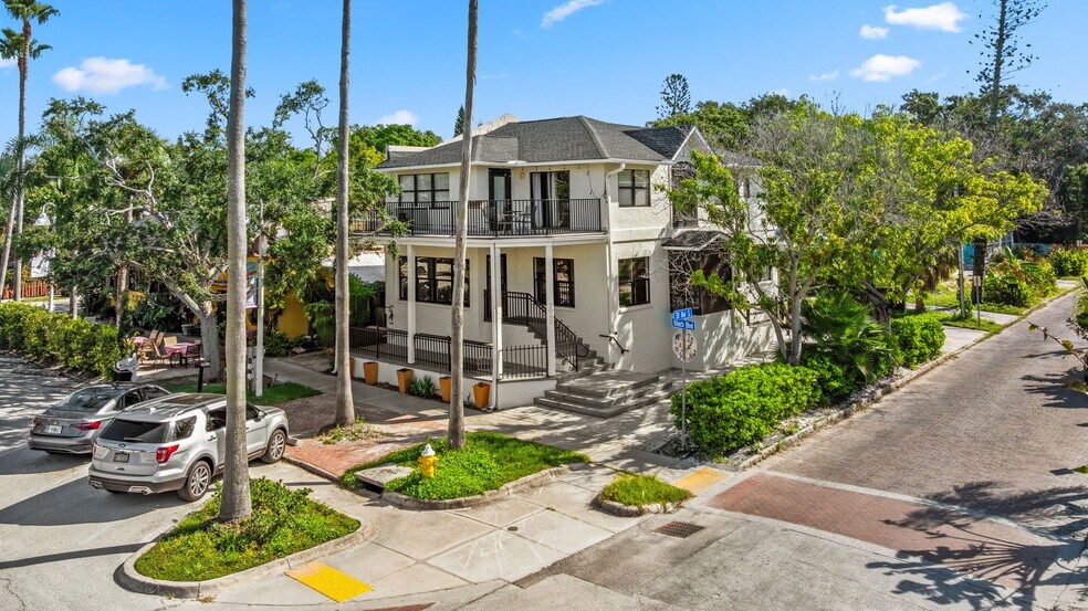 More Photos Of 3062 Beach Blvd S, Gulfport General Retail For Sale