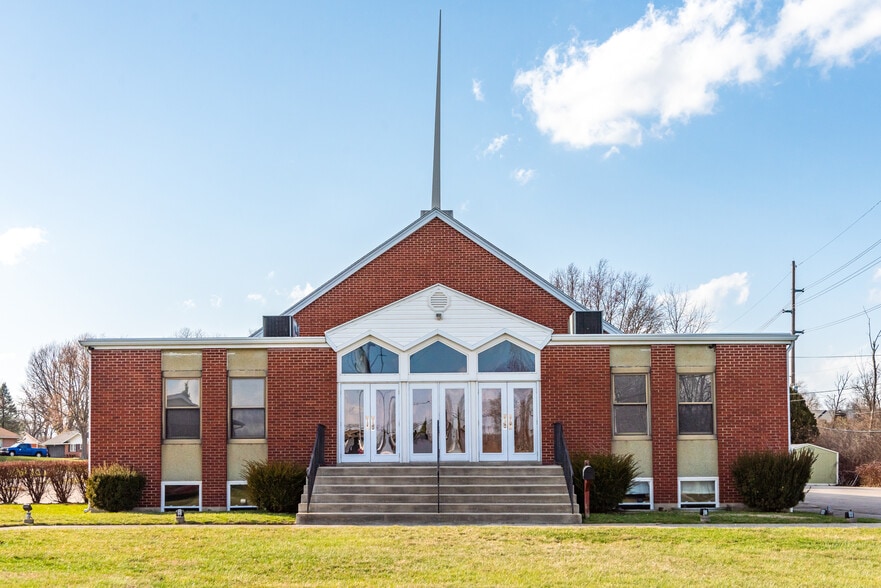 More Photos Of 4445 Wilmington Pike, Dayton Religious Facility For Sale