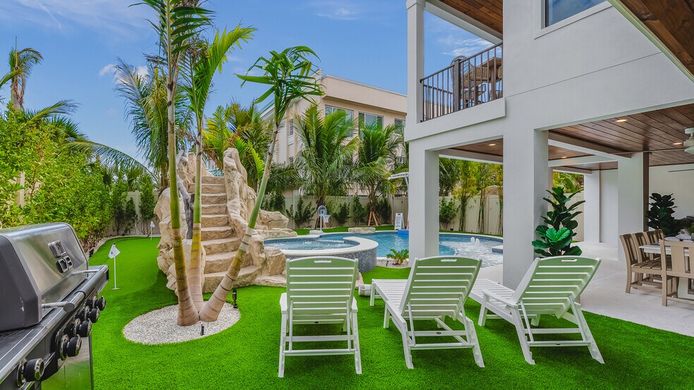 More Photos Of , Siesta Key Multifamily For Sale
