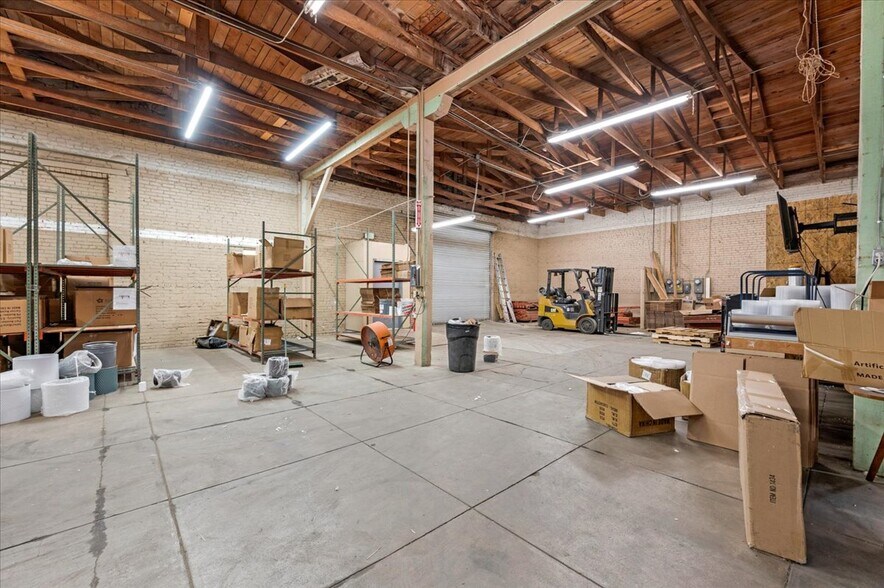 More Photos Of 142 S D St, Porterville Flex For Lease