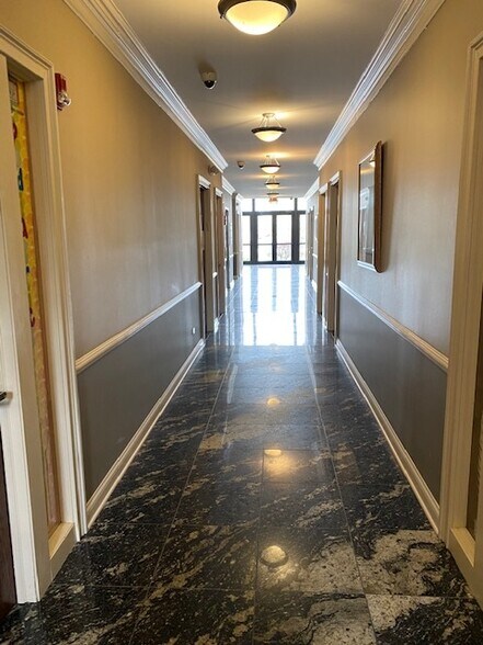 More Photos Of 333 E Route 83, Mundelein Medical For Lease