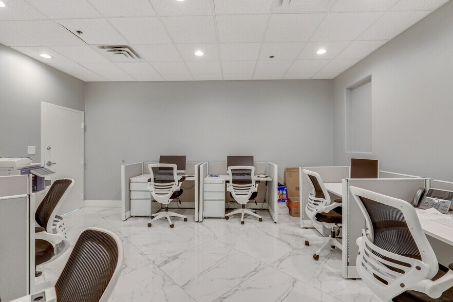 More Photos Of 4187 S Pecos Rd, Las Vegas Medical For Sale