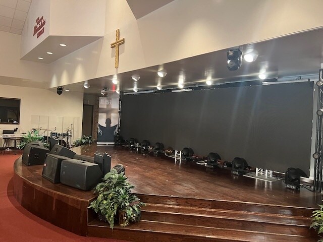 More Photos Of 10355 Mills Rd, Houston Religious Facility For Sale