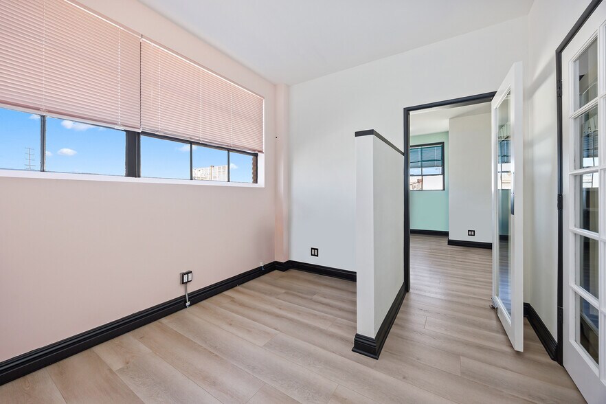 More Photos Of 3814 Willat Ave, Culver City Warehouse For Lease