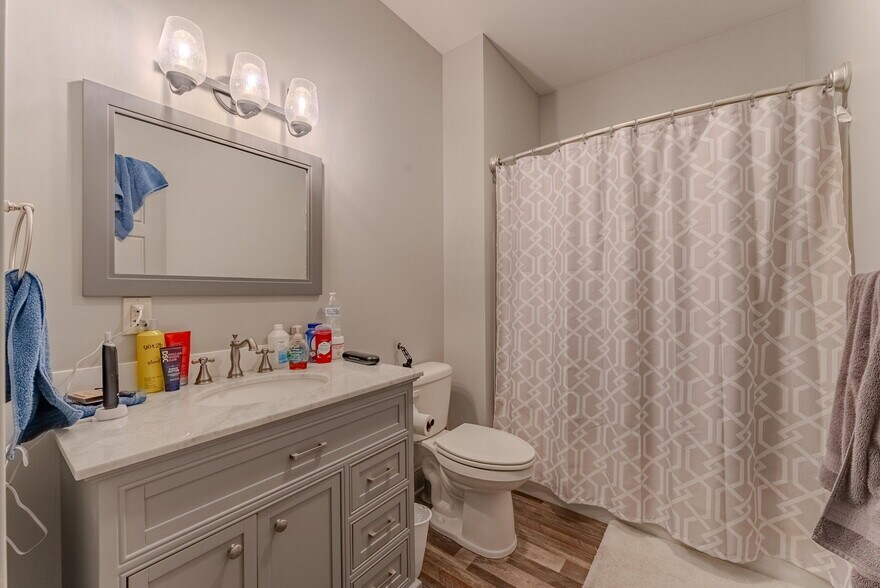 More Photos Of 78 W Canal St, Wabash Apartments For Sale
