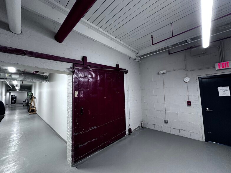 More Photos Of 165 S Main St, Cortland Warehouse For Lease