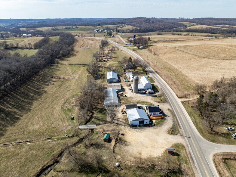 More Photos Of 26225 State Highway 71, Wilton Specialty For Sale