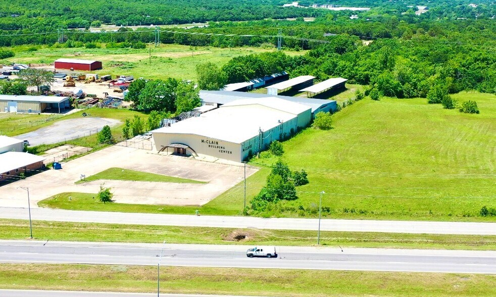More Photos Of 1311 George Nigh expy, Mcalester Flex For Sale