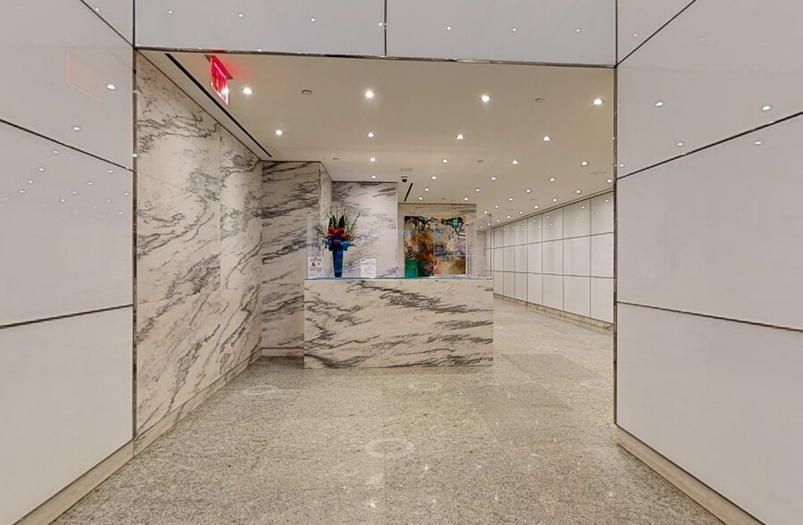 More Photos Of 880 3rd Ave, New York Office For Sale