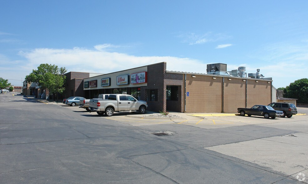 More Photos Of 1401 Superior St, Lincoln Unknown For Lease