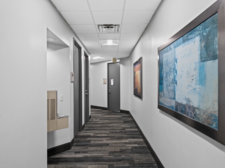 More Photos Of 3313 W Commercial Blvd, Fort Lauderdale Medical For Sale