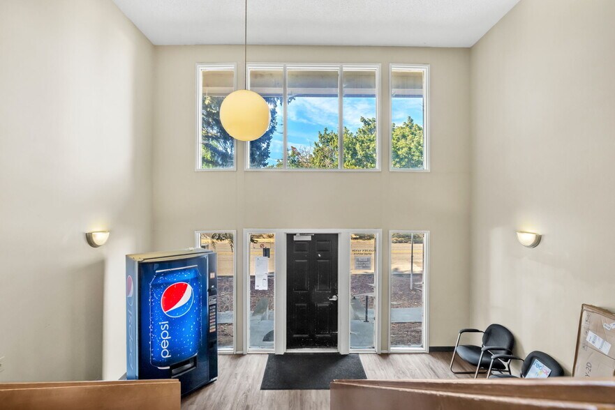 More Photos Of 226 W Broadway St, Goldendale Apartments For Sale