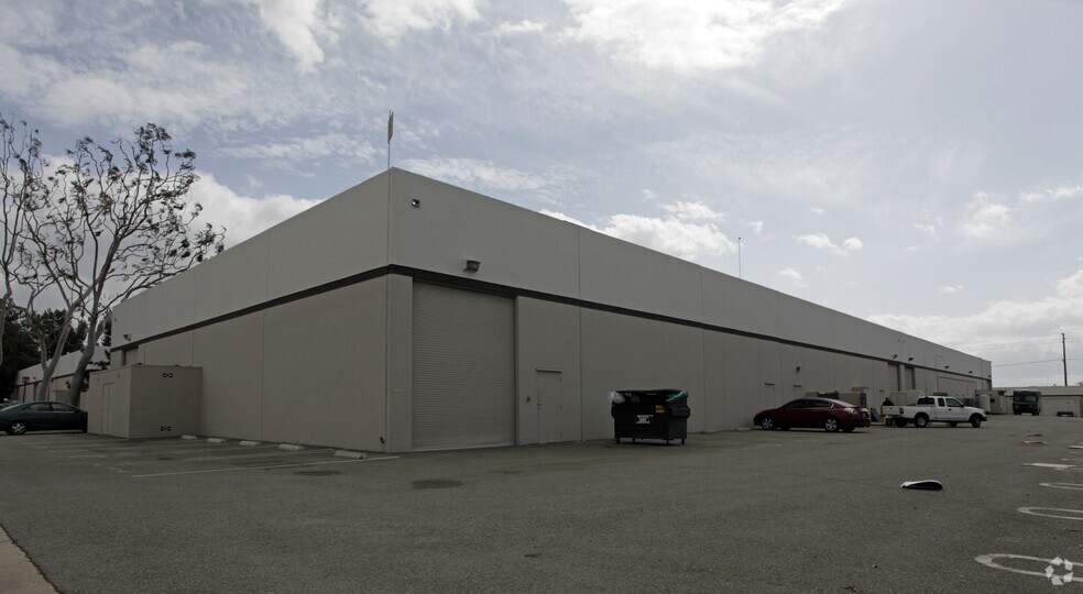 More Photos Of 9624-9634 Hermosa Ave, Rancho Cucamonga Unknown For Lease