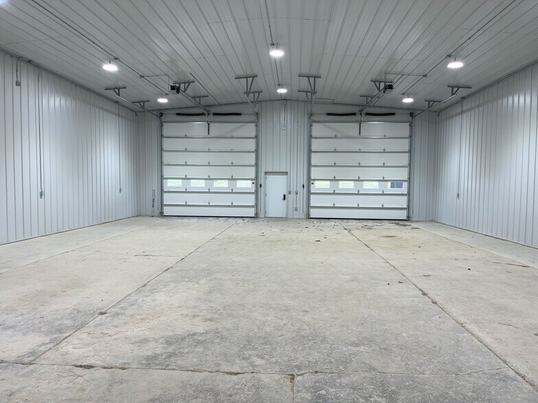 More Photos Of 28767 360th St, Booneville Warehouse For Sale