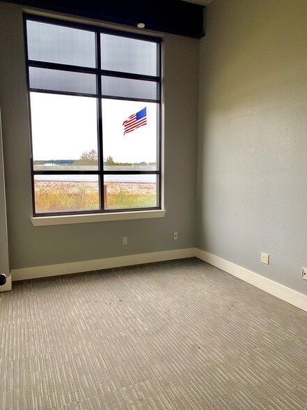 More Photos Of 2961 N Point Cir, Fayetteville Office For Lease