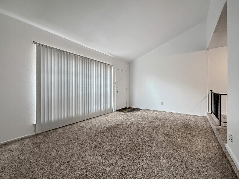 More Photos Of 3701-3740 Thornberry Ct, Corpus Christi Apartments For Sale