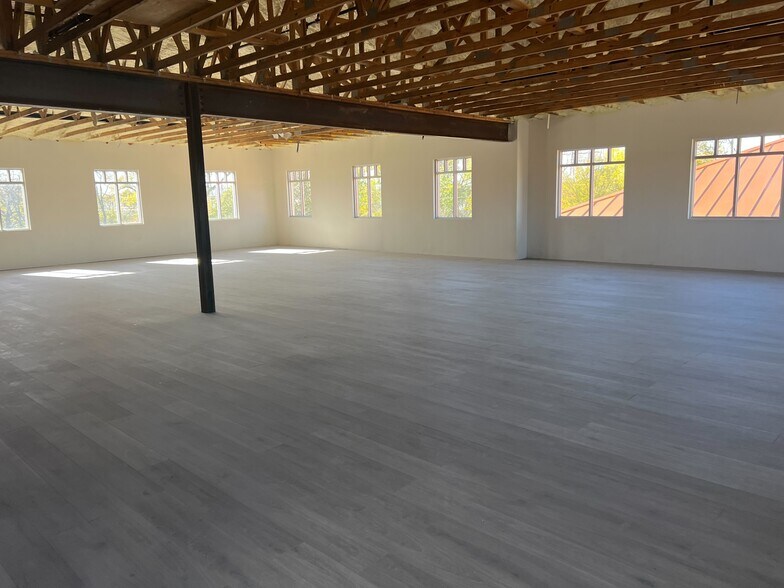 More Photos Of 6517 Chase Oaks Blvd, Plano Medical For Lease