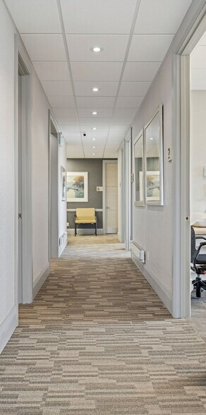 More Photos Of 1110 Sheppard Ave E, Toronto Medical For Sale