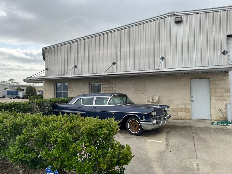 More Photos Of 371-1/2 Columbia Memorial Parkway, Kemah Unknown For Lease