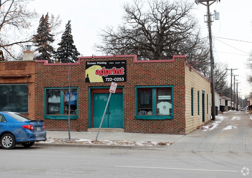 Primary Photo Of 4010 E Lake St, Minneapolis Storefront For Lease