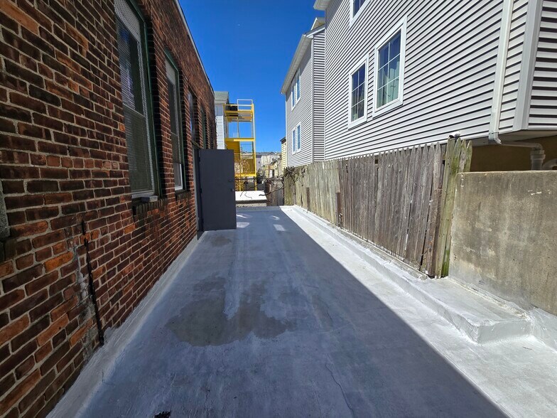 More Photos Of 408 54th St, West New York Industrial For Lease