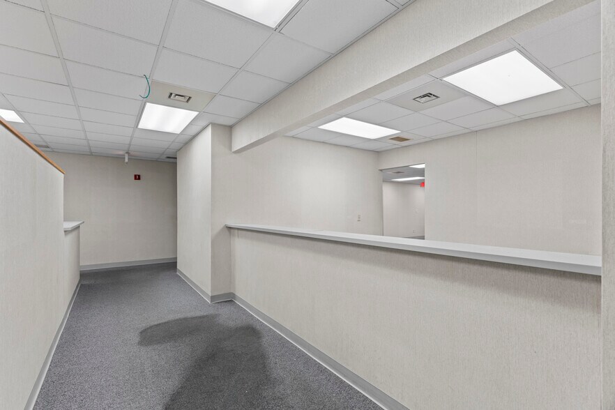 More Photos Of 170 Cardiology Pl, Commerce Healthcare For Lease