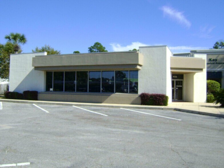 Primary Photo Of 1430 Harrison Ave, Panama City Office For Lease