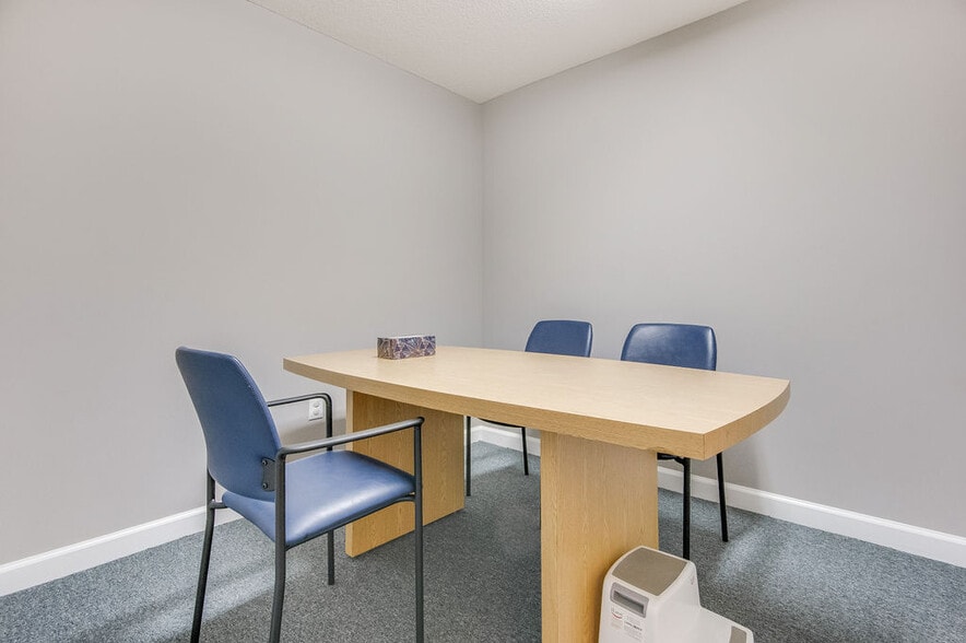 More Photos Of 217-219 Station St, Jacksonville Medical For Sale