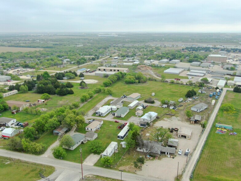 More Photos Of 4612 County Road 616, Alvarado Multifamily For Sale