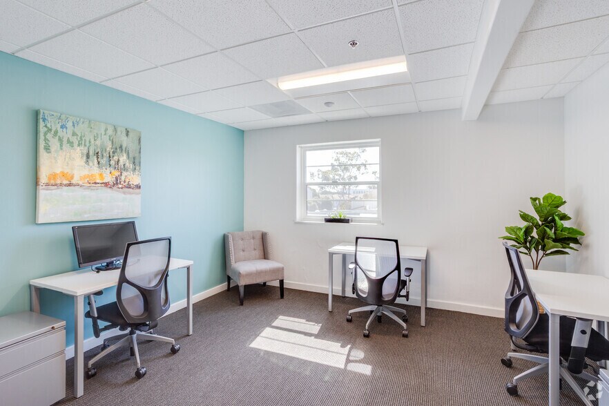 More Photos Of 7 W Figueroa St, Santa Barbara Coworking Space