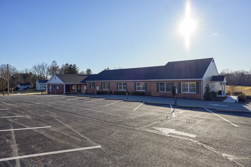 More Photos Of 121 Walnut Hill Rd, Millersville Religious Facility For Sale