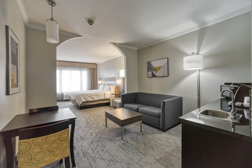 More Photos Of , Corpus Christi Hospitality For Sale