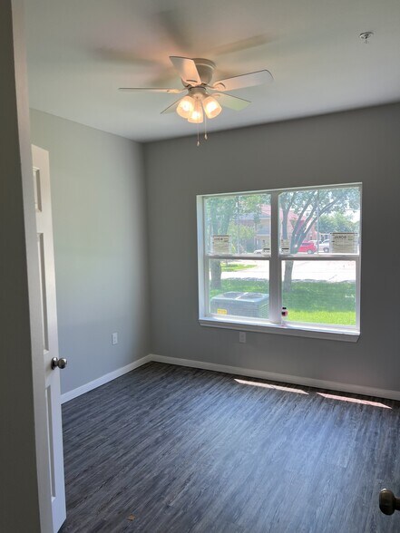 More Photos Of 100 N 5th St, Wylie Apartments For Sale