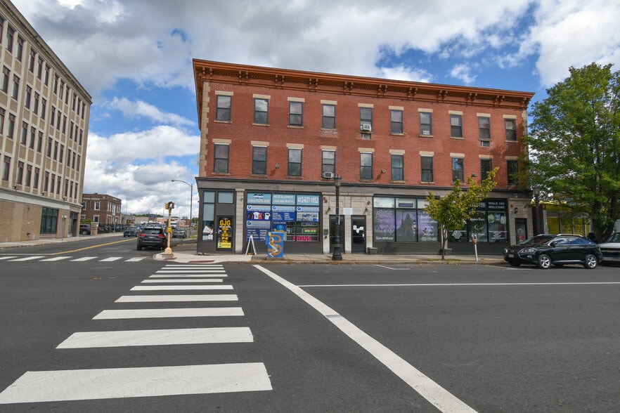 More Photos Of 181-187 Chestnut St, Springfield Apartments For Sale