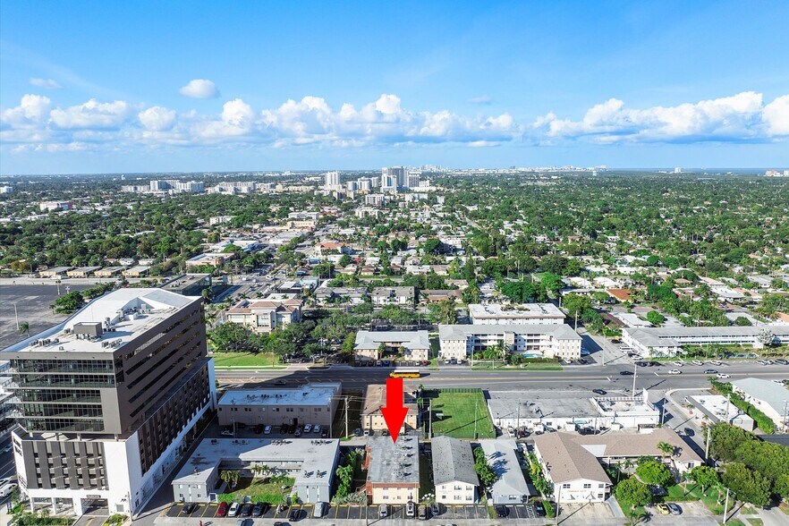 More Photos Of 701 NE 8th St, Hallandale Beach Apartments For Sale