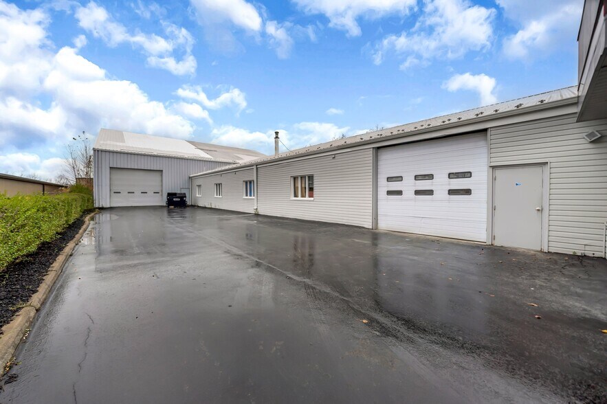 More Photos Of 3160 Union Rd, Cheektowaga Auto Repair For Sale