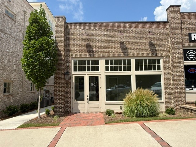 Primary Photo Of 9236 Main St, Woodstock Office Residential For Lease