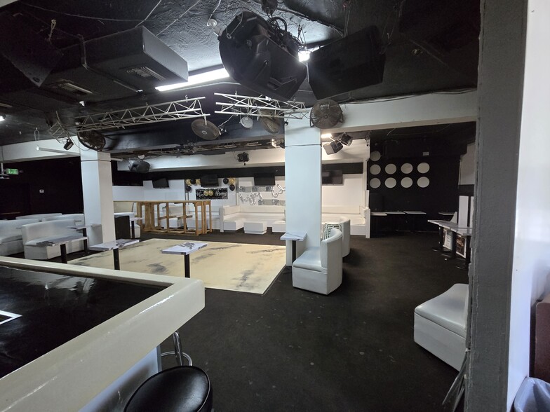 More Photos Of 6045-6051 SW 8th St, Miami Storefront Retail Residential For Lease