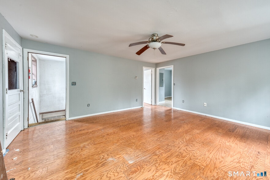 More Photos Of 860 Stafford Rd, Storrs Mansfield Industrial For Sale