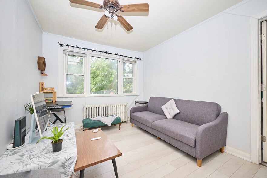 More Photos Of 50 Welland Av, St Catharines Apartments For Sale